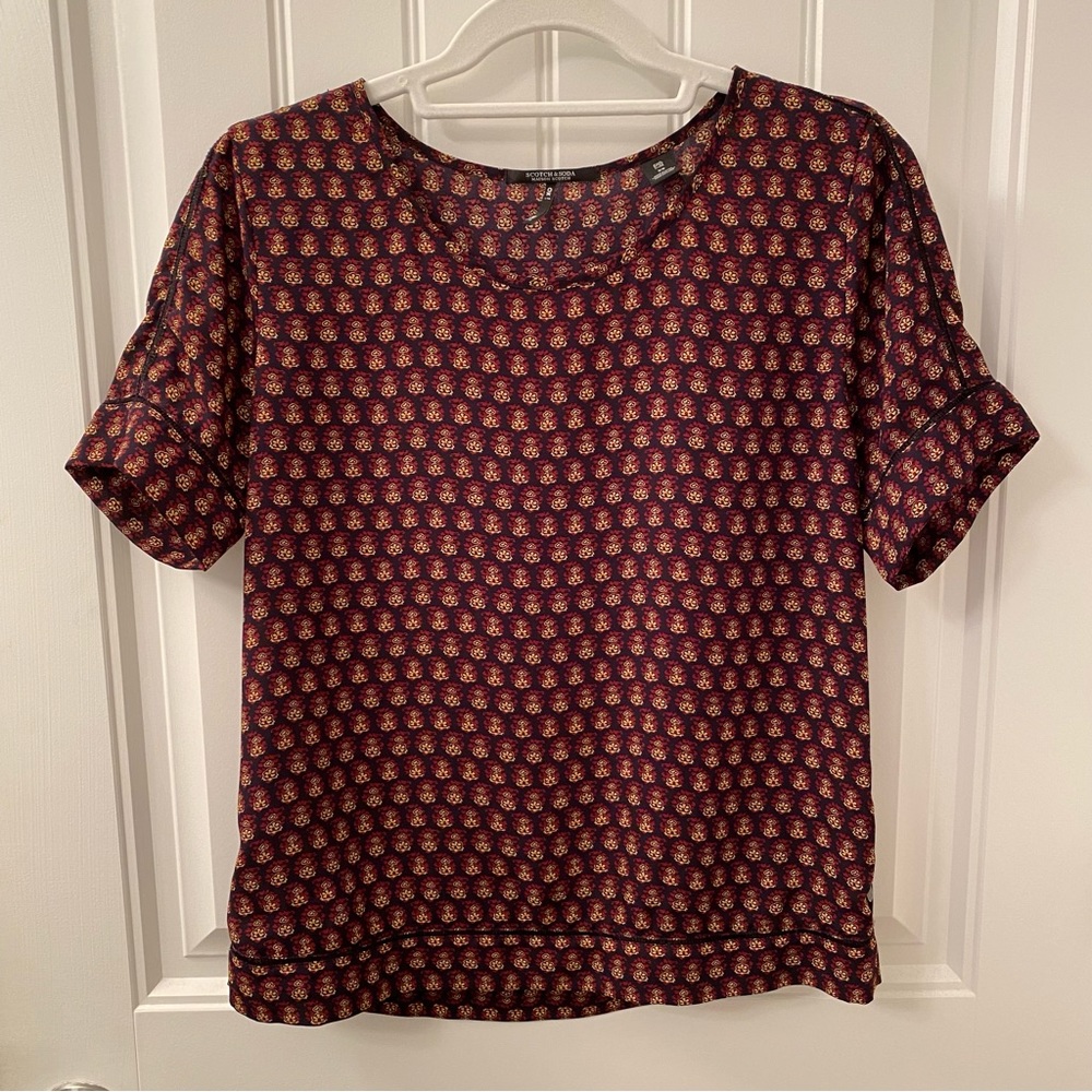 Gently worn Scotch & Soda patterned top